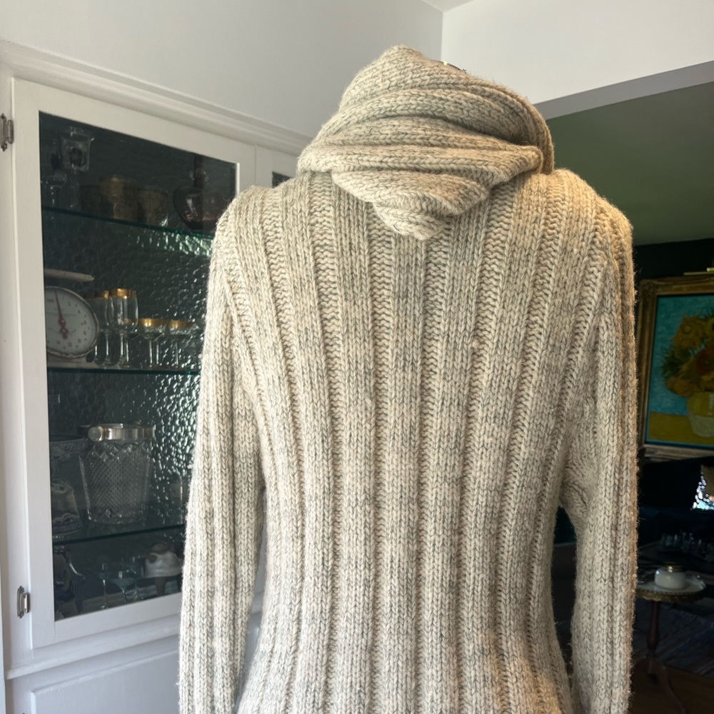 Wool hoody